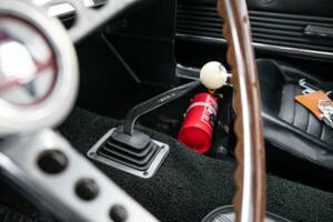 Image 31/38 of Ford Shelby GT 350H (1966)