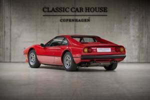Image 18/100 of Ferrari 308 GTB Quattrovalvole (1983)