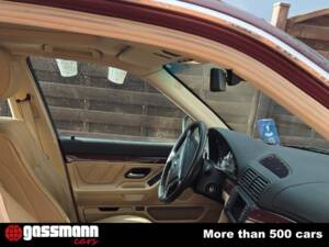 Bild 11/15 von BMW 735i (2000)