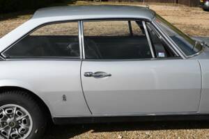 Image 24/50 of Peugeot 504 Coupé (1973)