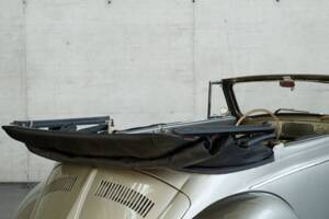 Bild 38/50 von Volkswagen Käfer 1200 Cabriolet (1957)