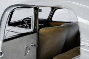 Image 41/45 of Mercedes-Benz 170 DS (1953)
