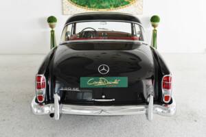 Bild 7/38 von Mercedes-Benz 220 SE (1960)