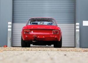 Immagine 38/48 di Alfa Romeo Giulia 1750 GT Am (1970)