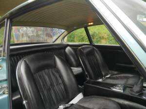 Bild 29/45 von Ferrari 330 GT (1967)