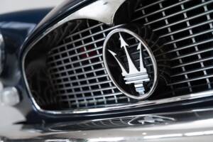Bild 23/41 von Maserati 3500 GTI Touring (1962)