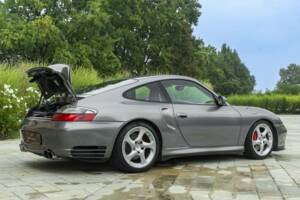 Bild 48/50 von Porsche 911 Turbo (2002)