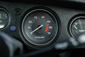 Bild 48/50 von MG MGB GT (1978)