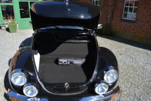 Image 17/18 of Volkswagen Beetle 1303 LS (1977)