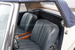 Afbeelding 10/31 van Mercedes-Benz 230 SL (1967)