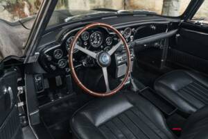 Afbeelding 38/75 van Aston Martin DB 5 Volante (1964)