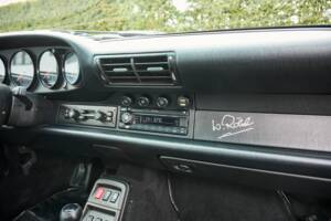 Bild 28/32 von Porsche 911 Carrera (1995)