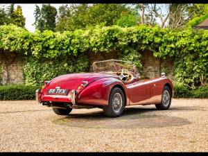 Image 8/12 of Jaguar XK 120 OTS (2003)