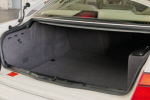 Immagine 47/50 di BMW 850i (1990)