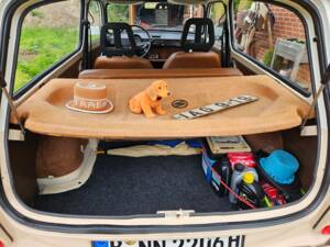Image 15/18 of Trabant 601 Universal (1987)