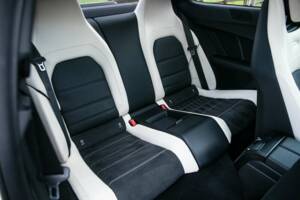 Image 28/33 of Mercedes-Benz C 63 AMG "Edition 507" (2013)