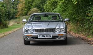 Immagine 6/50 di Jaguar XJ 8 Executive (2002)