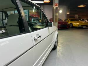 Immagine 30/68 di Volkswagen Golf III GTI 2.0 (1993)