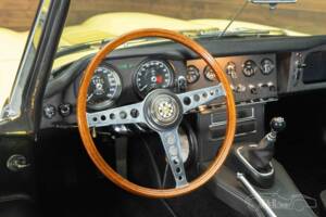 Imagen 10/19 de Jaguar E-Type 4.2 (1965)