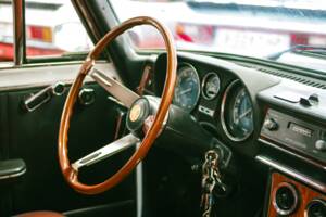 Bild 18/34 von Alfa Romeo Giulia Nuova Super 1600 (1979)