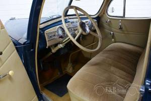 Image 2/19 of Packard Six (1938)