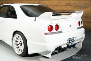 Image 16/19 of Nissan Skyline GT-R (1997)