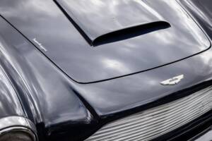 Image 14/64 of Aston Martin DB 4 (1962)