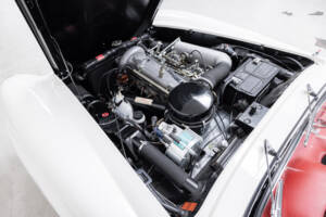 Afbeelding 29/31 van Mercedes-Benz 190 SL (1961)