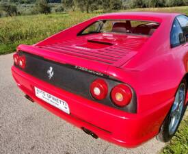 Bild 11/11 von Ferrari F 355 Berlinetta (1998)