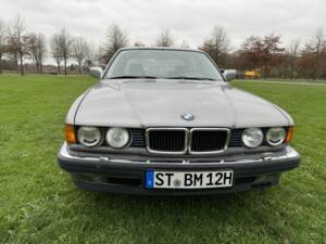 Bild 4/8 von BMW 750iL (1989)