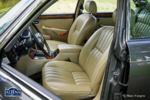 Bild 22/57 von Jaguar XJ 12 (1986)