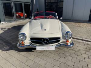 Afbeelding 3/28 van Mercedes-Benz 190 SL (1958)