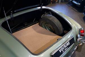 Image 28/28 of Mercedes-Benz 190 SL (1960)