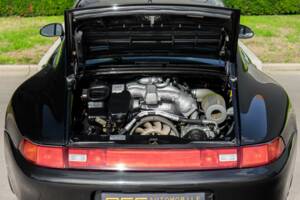 Bild 15/24 von Porsche 911 Carrera 4S (1996)