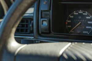 Bild 35/58 von Volkswagen Golf II GTi 1.8 (1988)