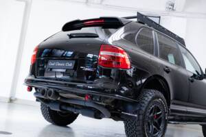 Bild 30/38 von Porsche Cayenne Turbo (2007)