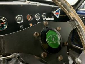 Image 8/11 of Mini 1275 GT (1971)