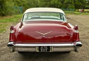 Image 12/50 of Cadillac 62 Coupe DeVille (1956)