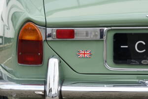 Image 16/30 de Jaguar XJ 6 4.2 (1970)