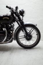 Immagine 8/36 di Vincent Black Shadow C (1951)