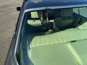 Bild 68/200 von Mercedes-Benz 380 SLC (1980)