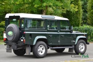 Afbeelding 5/50 van Land Rover Defender 110 Td5 (2000)
