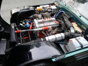 Image 15/17 of TVR Vixen Series 3 (1971)