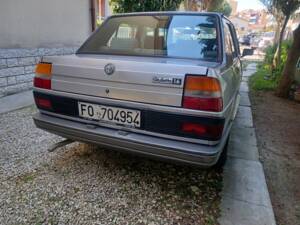 Bild 6/8 von Alfa Romeo Giulietta 1.6 (1984)