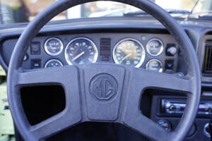 Image 15/50 de MG MGB (1977)