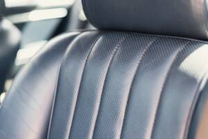 Image 44/50 of Jaguar XJ 6 4.2 (1982)