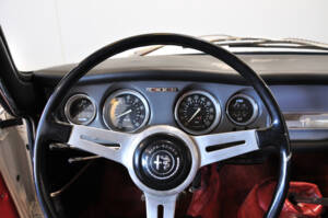 Image 23/30 of Alfa Romeo Giulia 1600 Sprint GT (1964)