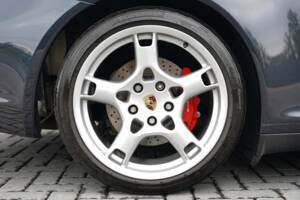 Bild 45/50 von Porsche 911 Carrera 4S (2007)