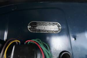 Image 29/50 of Morris Minor 1000 Traveller (1969)