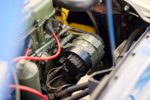 Image 32/100 de MG MGC GT (1970)